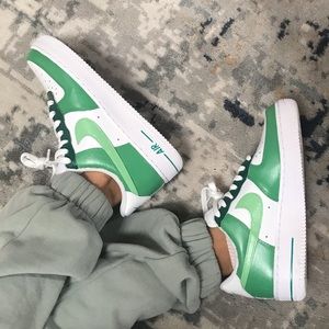 Matcha green custom Af1’s!! 🍵✅💚